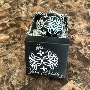NEW GORGEOUS AUTHENTIC RETIRED 2015 VERA BRADLEY ORNAMENT
